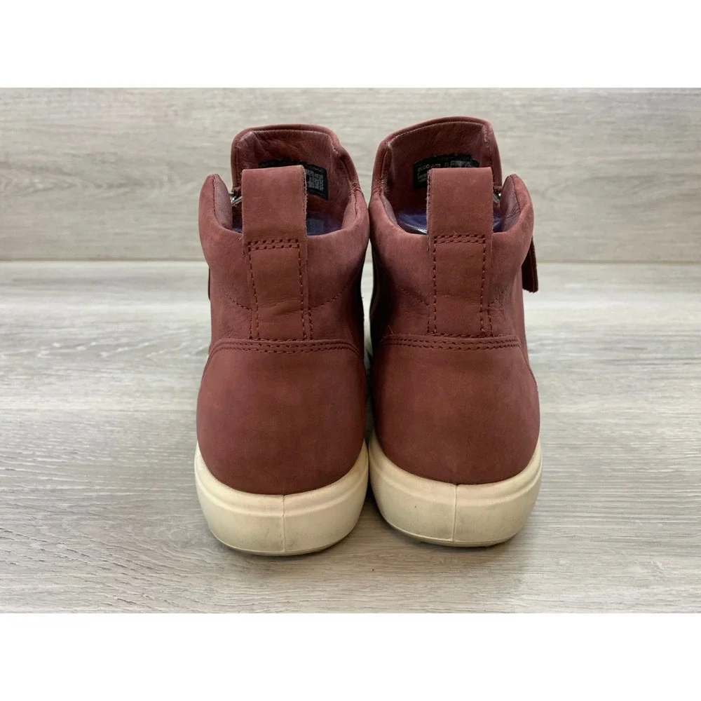 Ecco soft tred